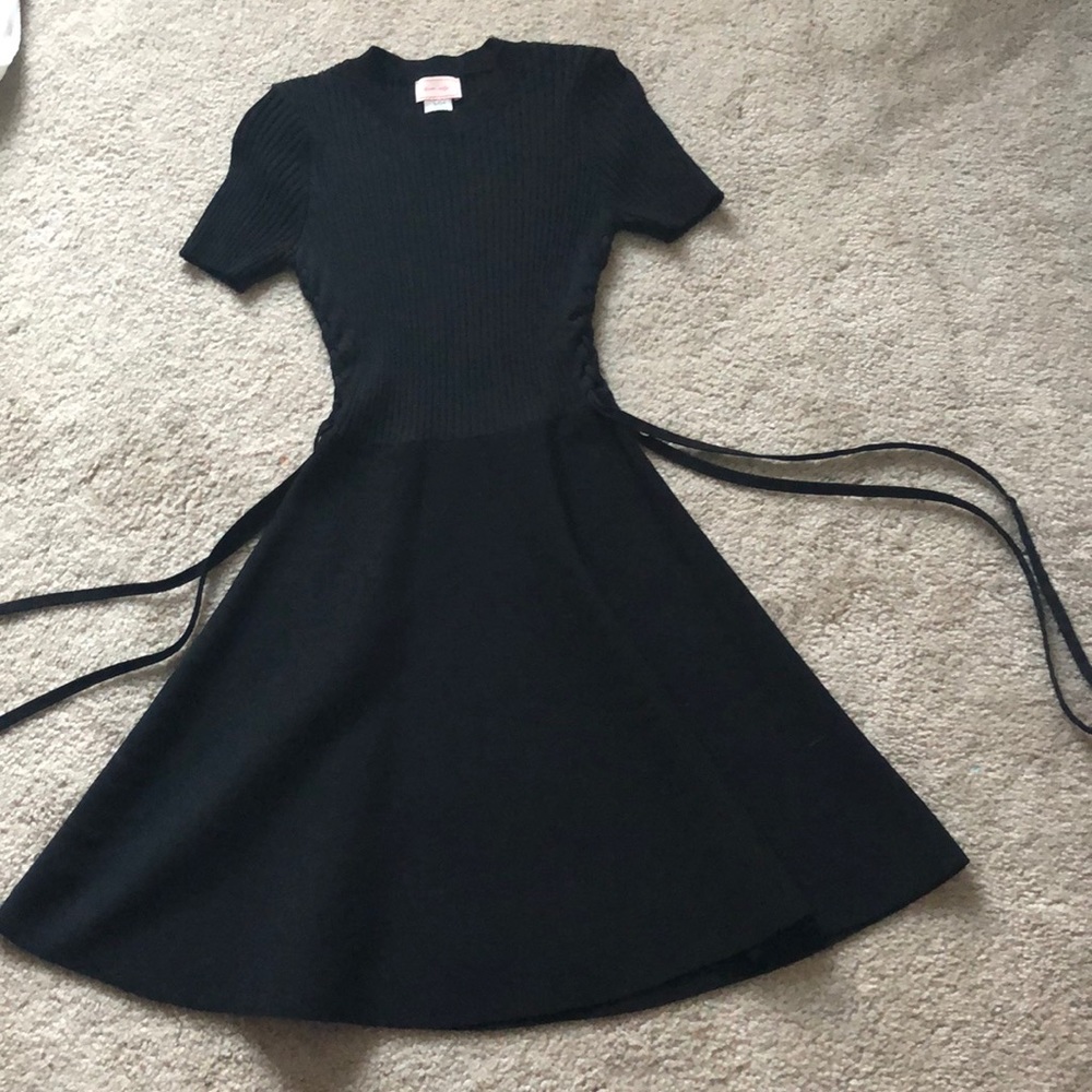 black mini dress